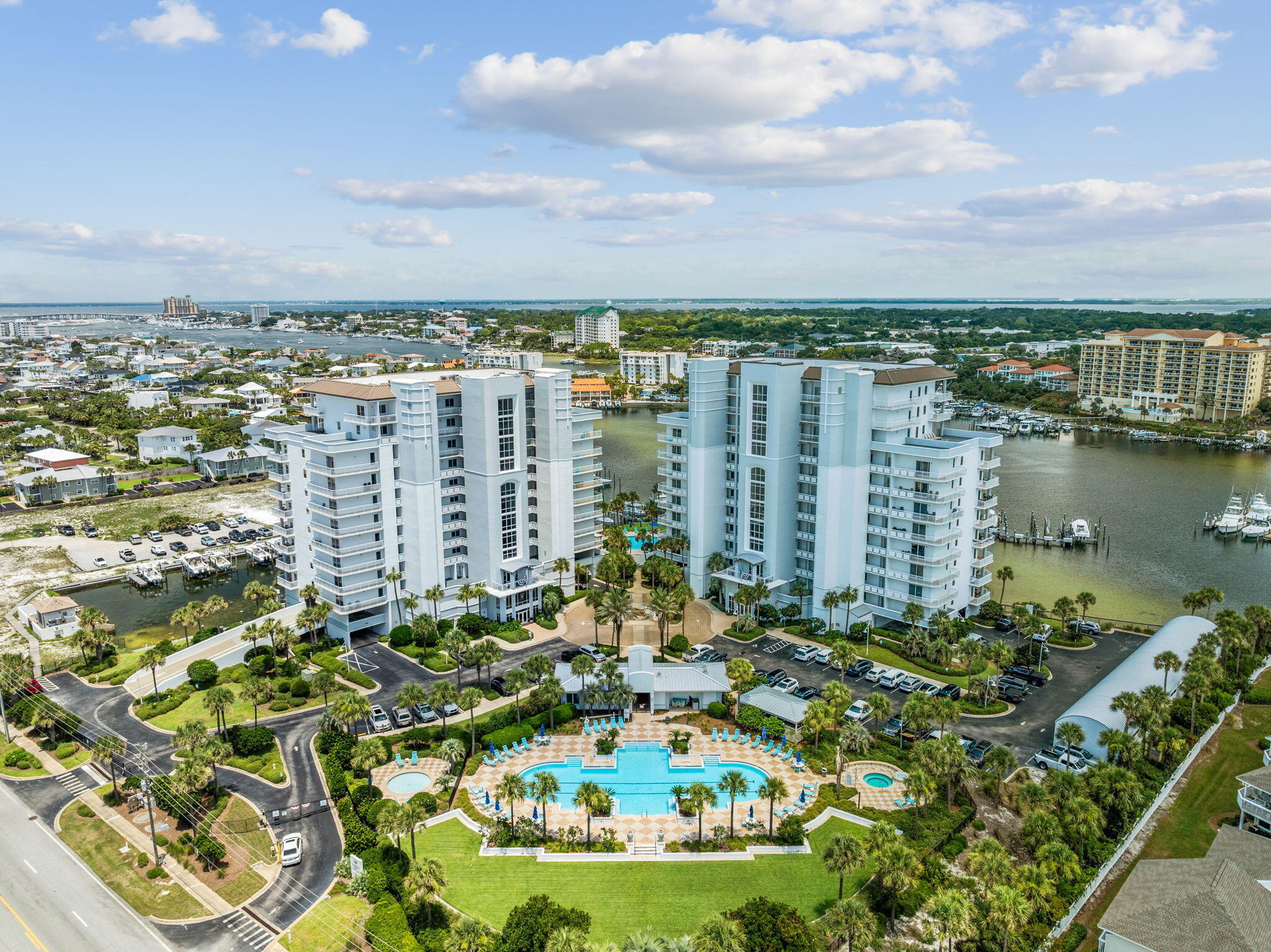 Property Photo: 725 Gulf Shore Drive 902A FL 32541