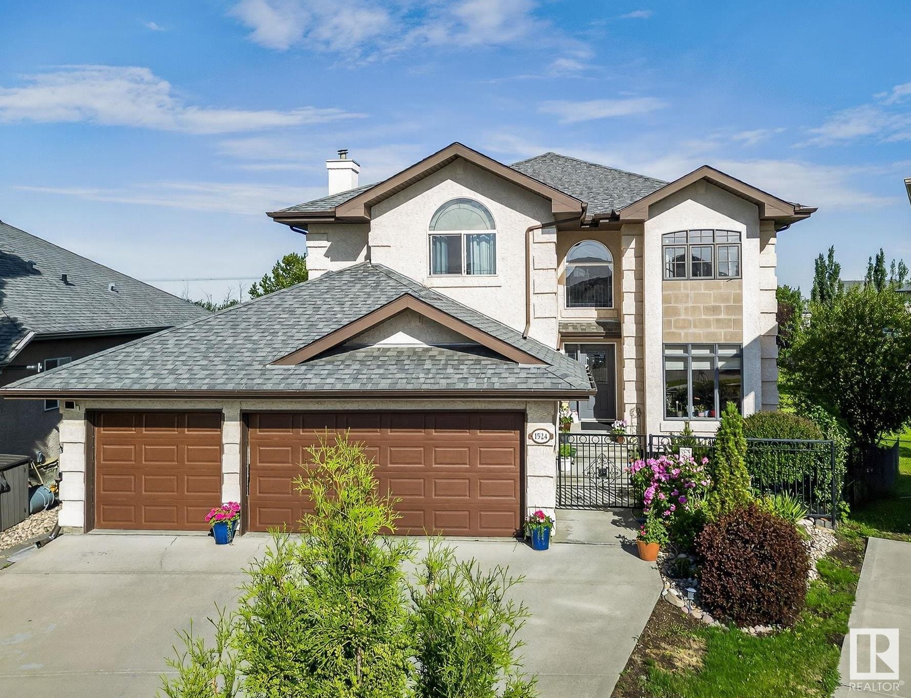 Property Photo: 1524 Haswell Close NW AB T6R 3J4
