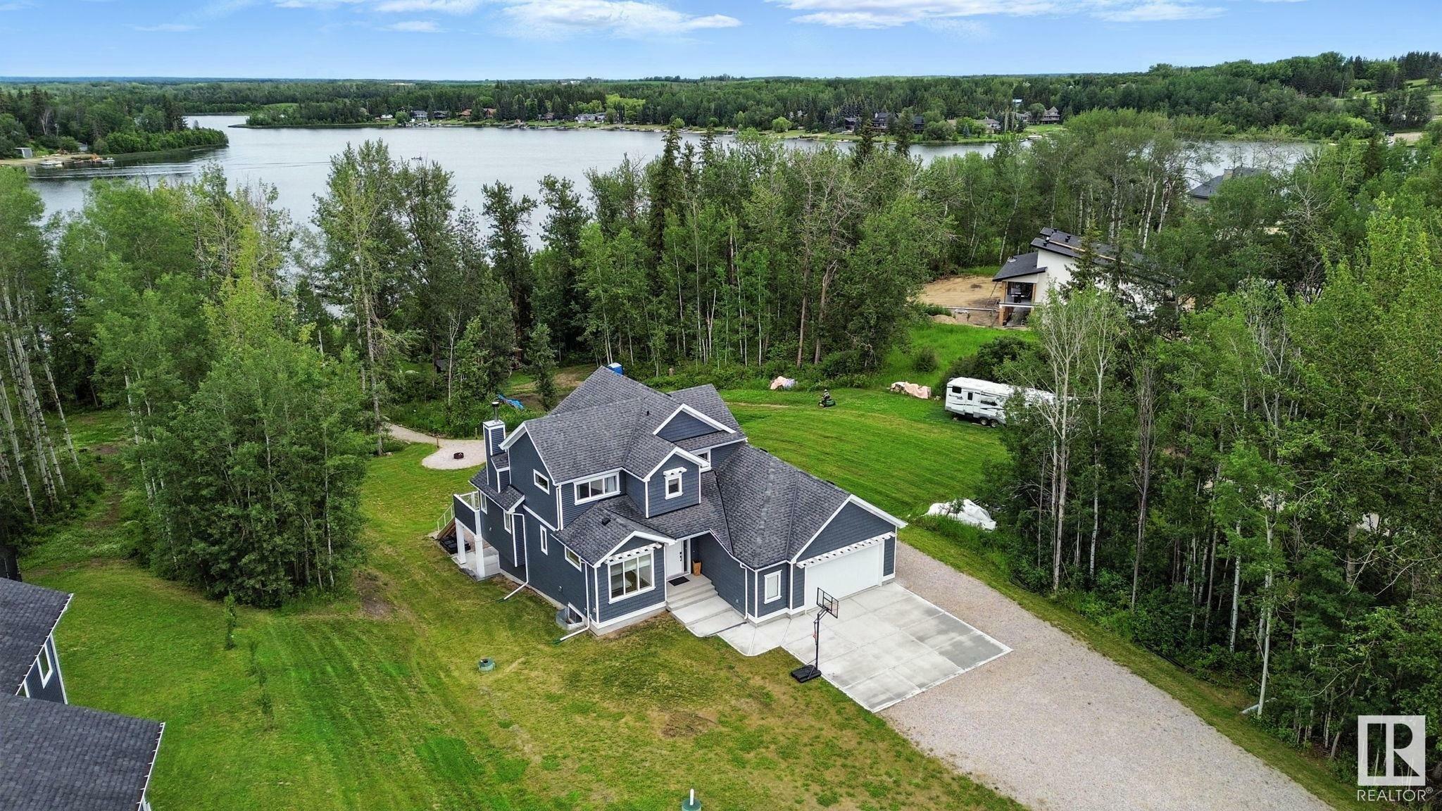 Property Photo: 2307 Twp Road 522 25 AB T7Y 3L7