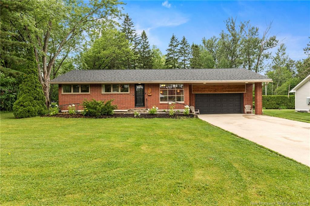 205 Glengarry Place  Fredericton NB E3B 5Z8 photo