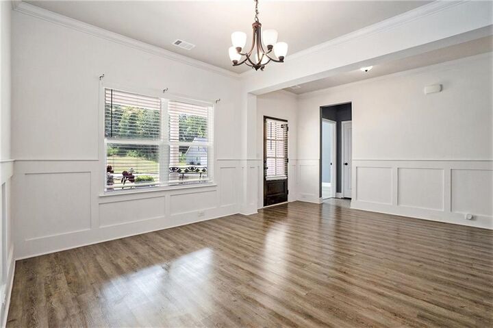 Property Photo: 95 Hawthorn Lane GA 30014