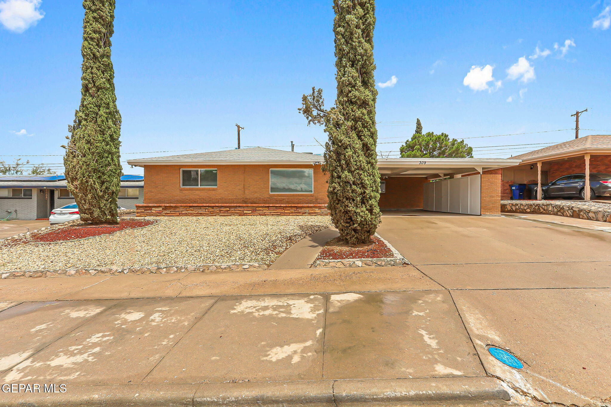 309 Clairemont Road  El Paso TX 79912 photo
