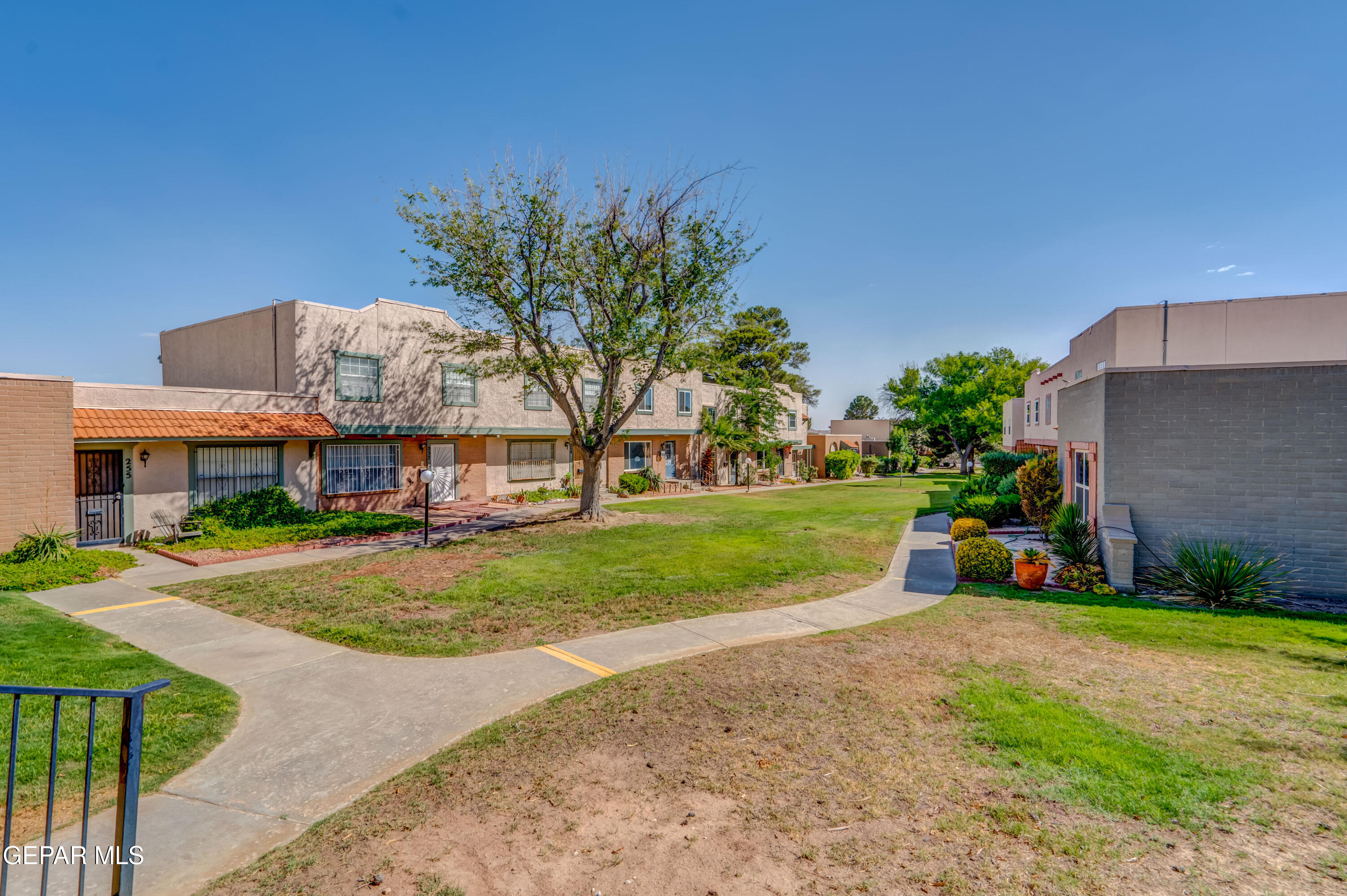 244 Paso Noble Drive  El Paso TX 79912 photo