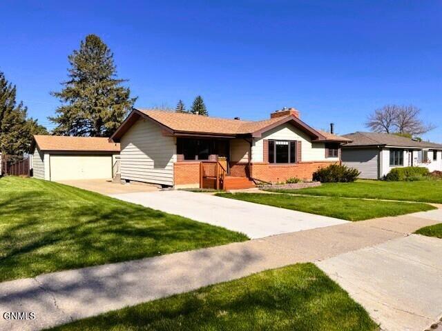 1736 N 8th Street  Bismarck ND 58501 photo