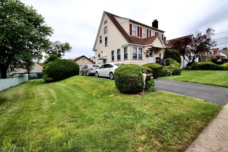 Property Photo:  14 11th St  NJ 07410 