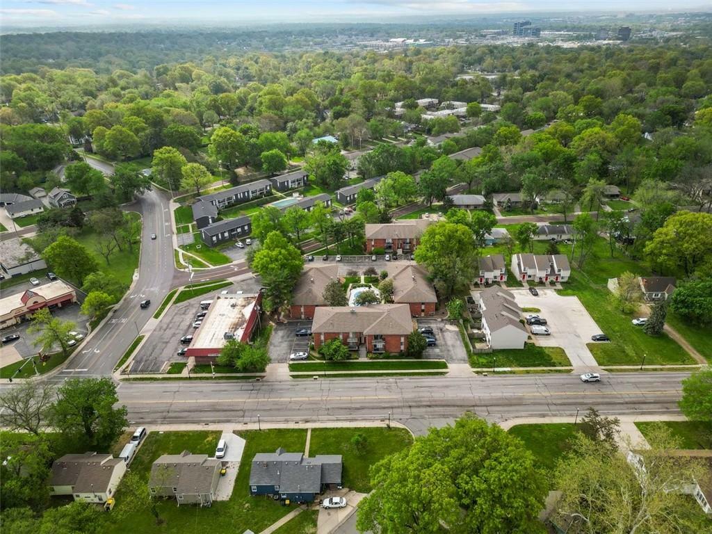 Property Photo:  8215 Santa Fe Drive 10  KS 66204 
