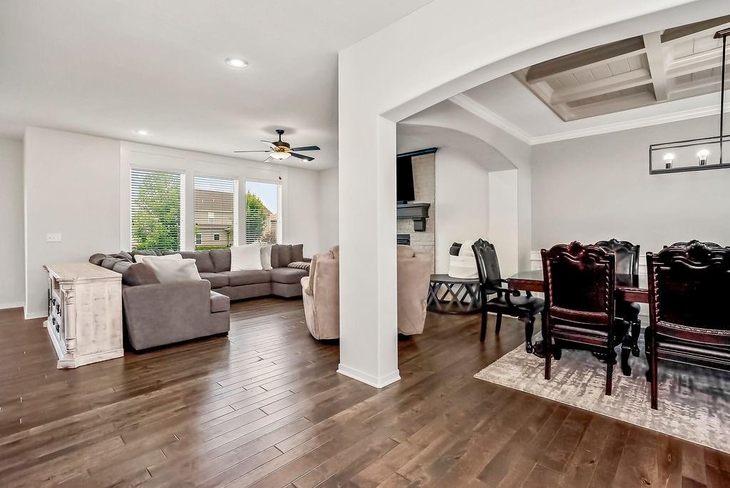 Property Photo: 24322 W 58th Circle KS 66226