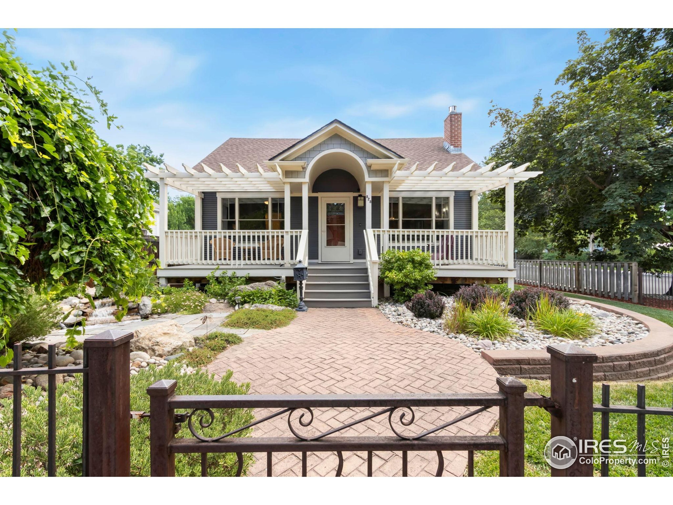 Property Photo:  828 Peterson St  CO 80524 