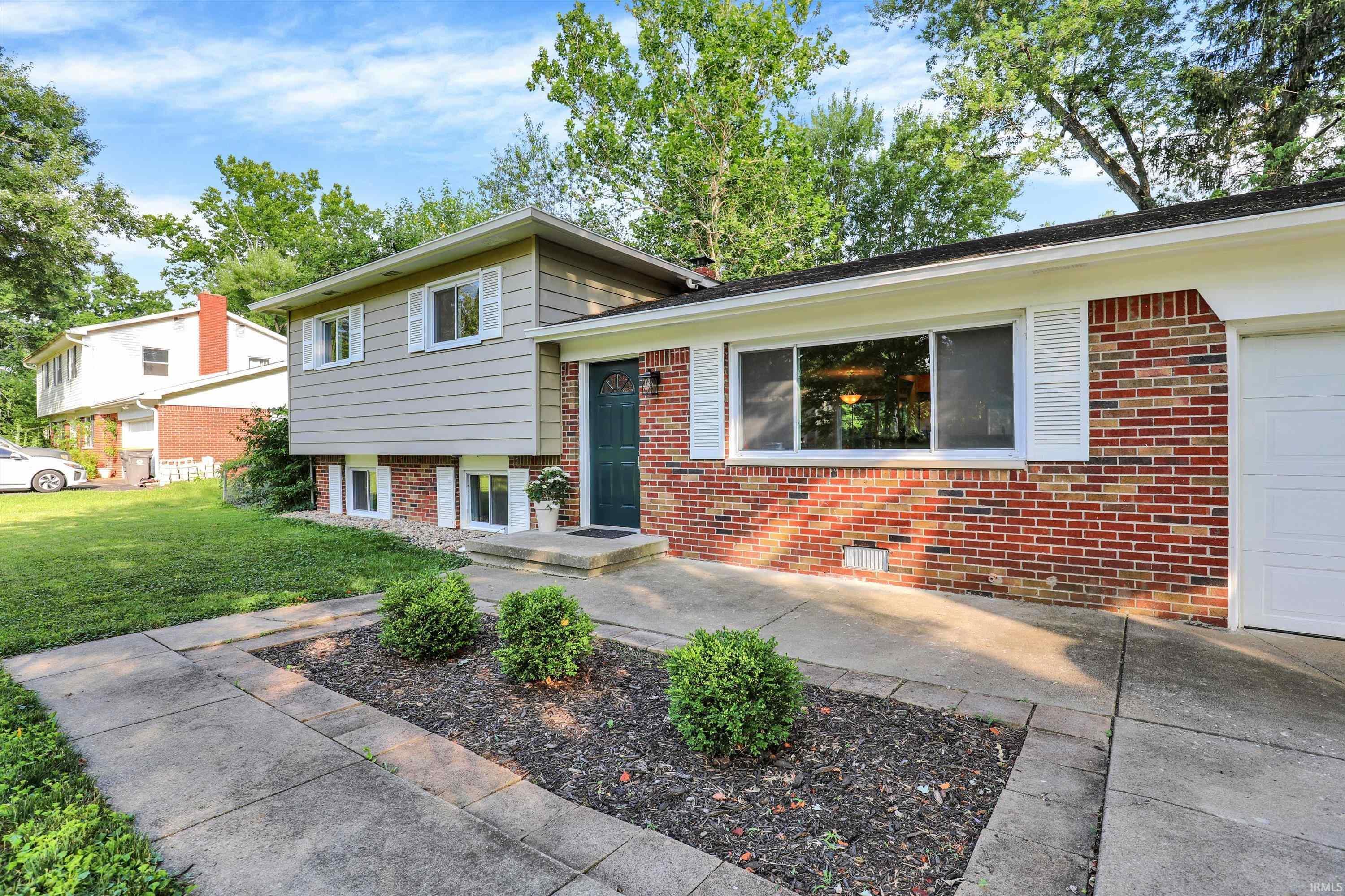 Property Photo: 3508 E Morningside Drive IN 47408