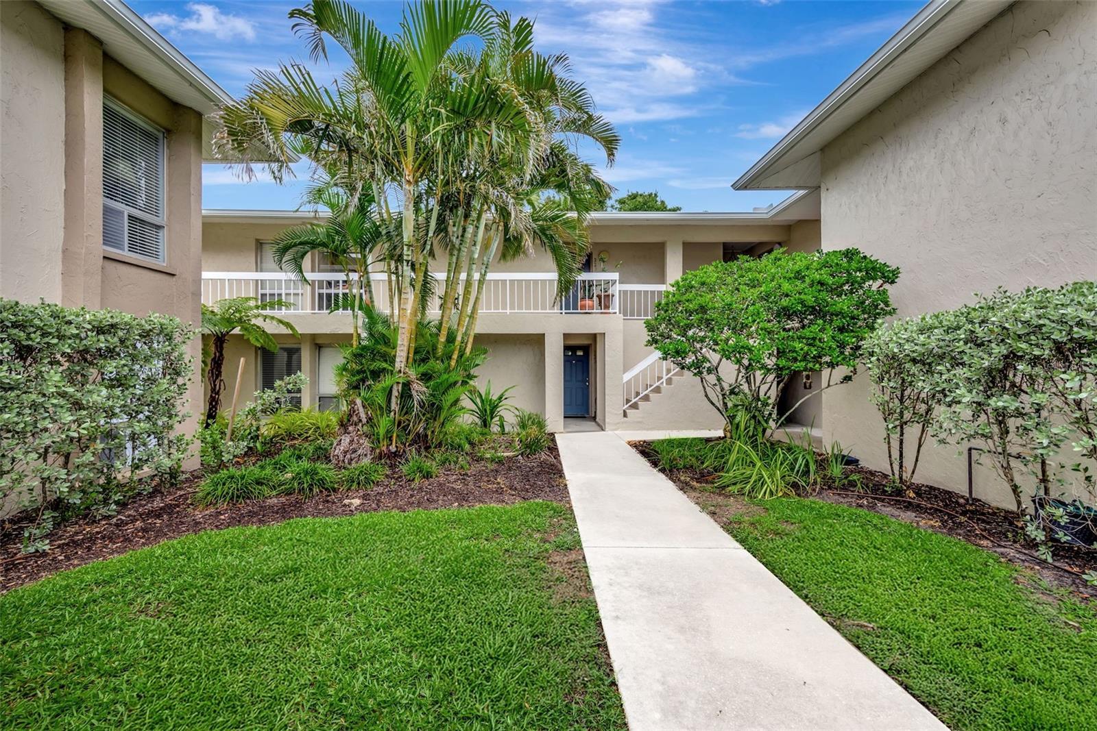 Property Photo: 2121 Wood Street 124 FL 34237