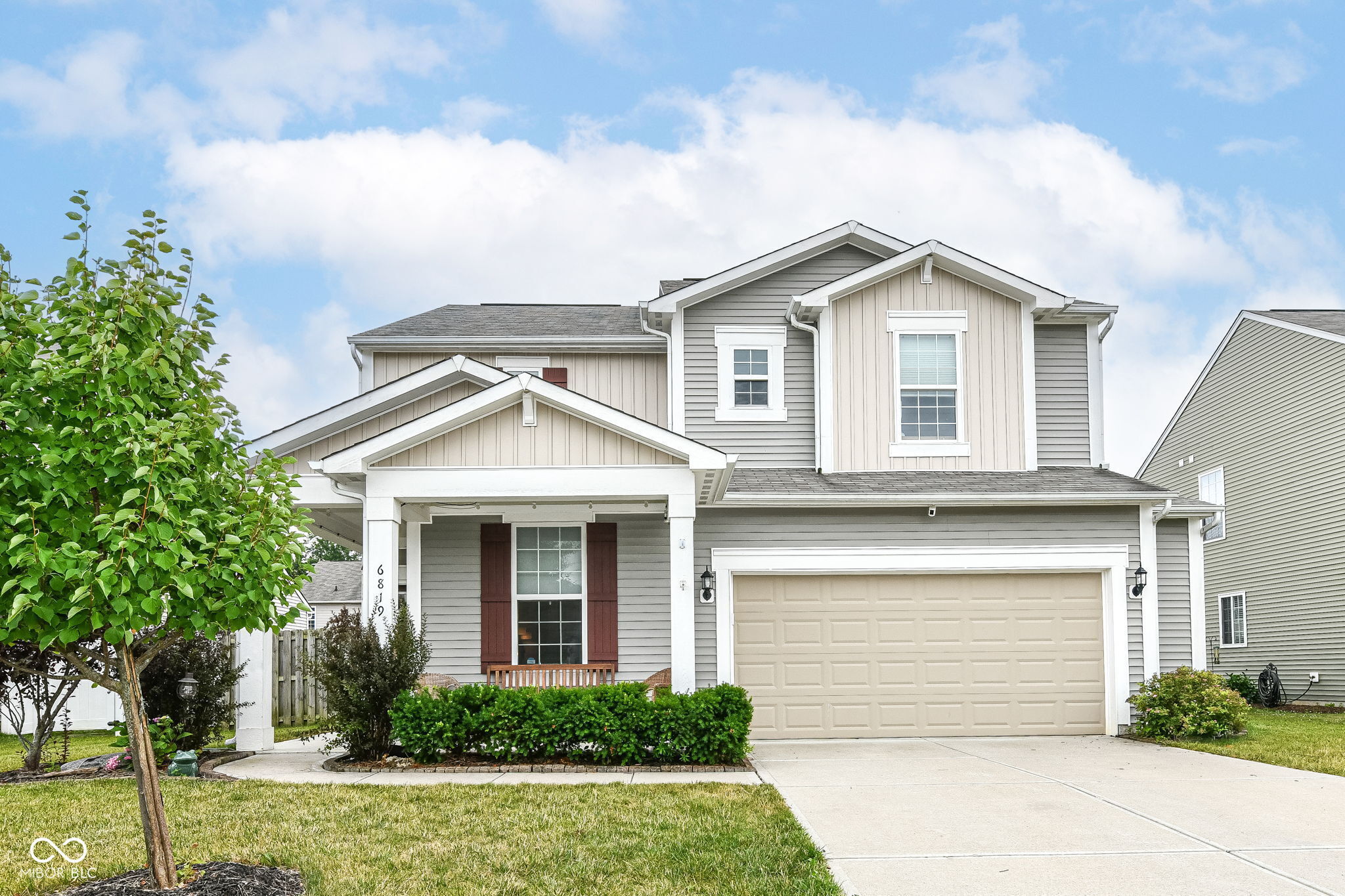 Property Photo: 6819 Park Grove Boulevard IN 46075