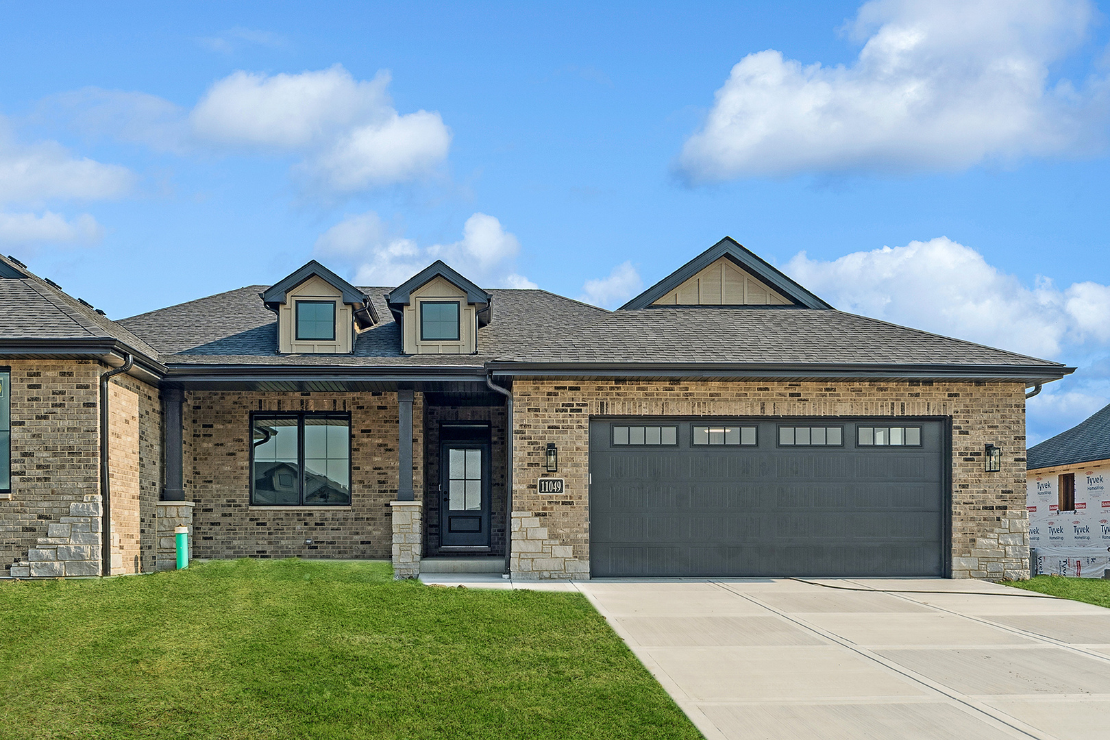 Property Photo: 11049 Lizmore Lane 40B IL 60467