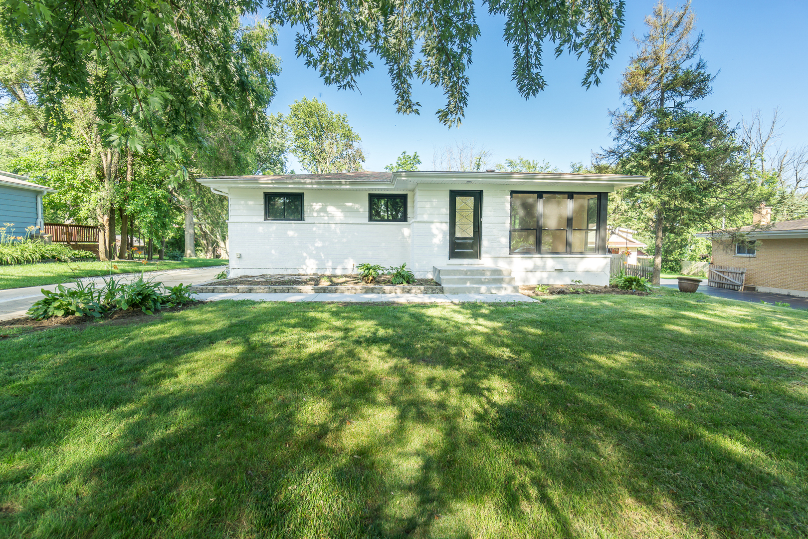 1N555 Park Boulevard  Glen Ellyn IL 60137 photo