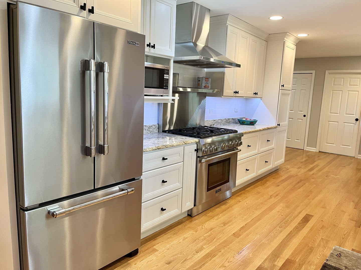 Property Photo: 441 Highland Avenue IL 60014