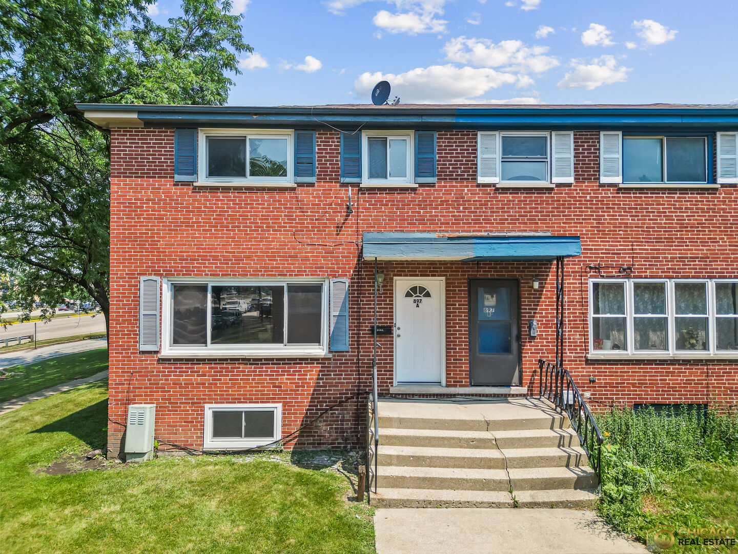 Property Photo:  897 W North Avenue A  IL 60181 