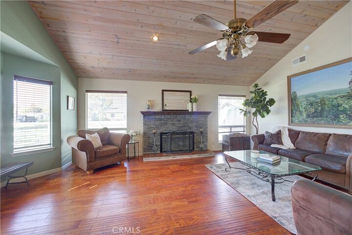 Property Photo: 268 1st Street CA 93463