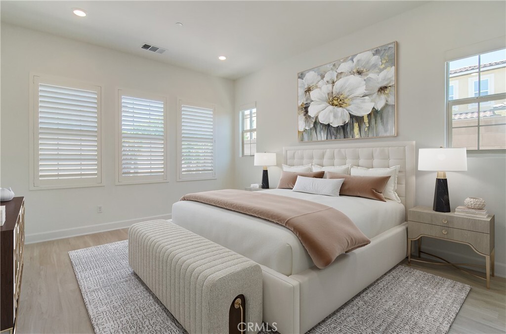 Property Photo: 139 Palencia CA 92618