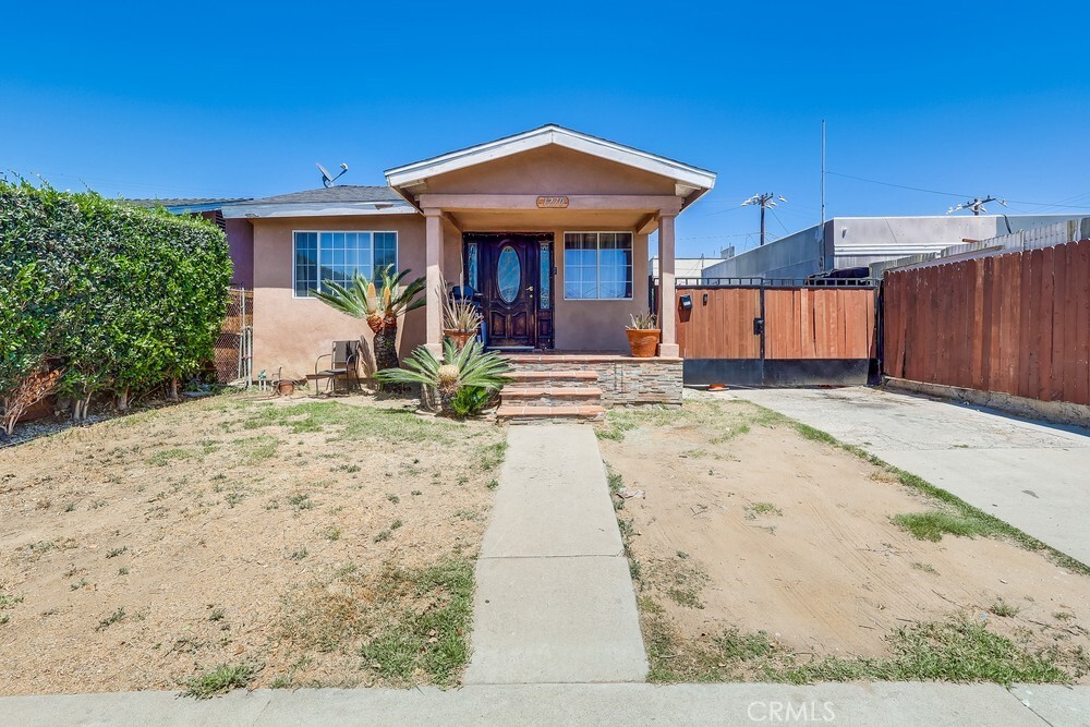 Property Photo:  1270 S Hicks Avenue  CA 90023 