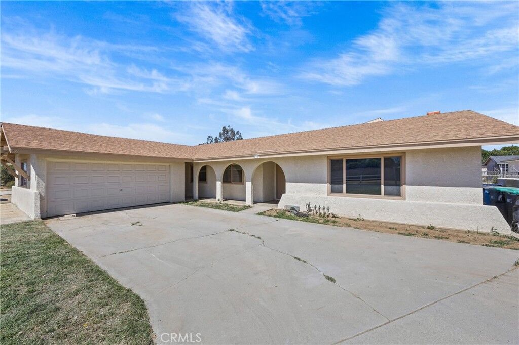 Property Photo:  4949 California Avenue  CA 92860 