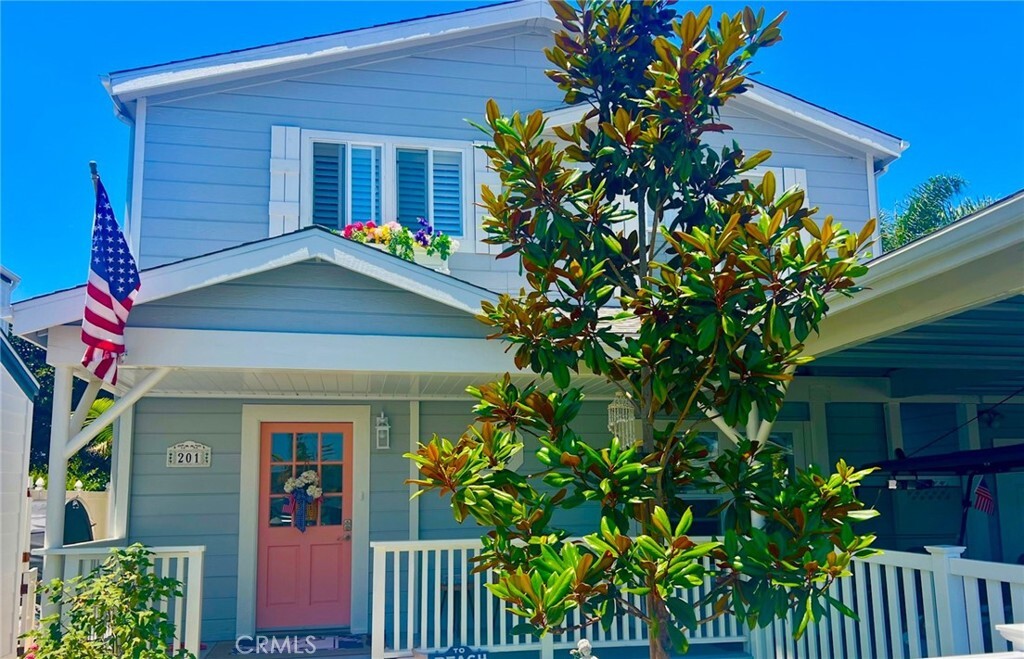 Property Photo:  201 Tremont Drive  CA 92660 
