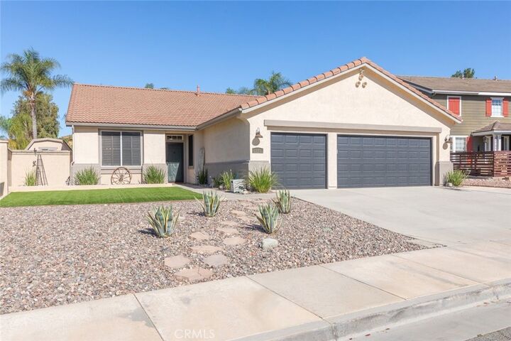 Property Photo:  31735 Mesa View Drive  CA 92584 
