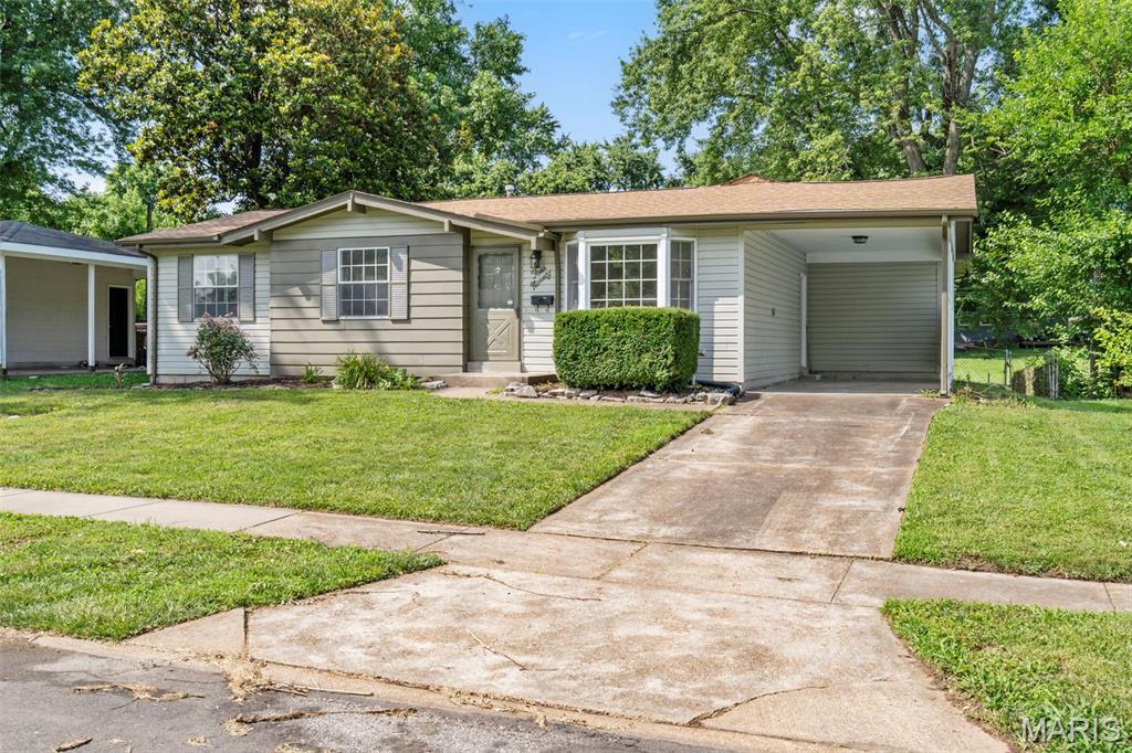 Property Photo: 490 Lula Drive MO 63031