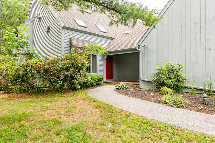 Property Photo:  7 Wonderbrook Drive 7  ME 04043 