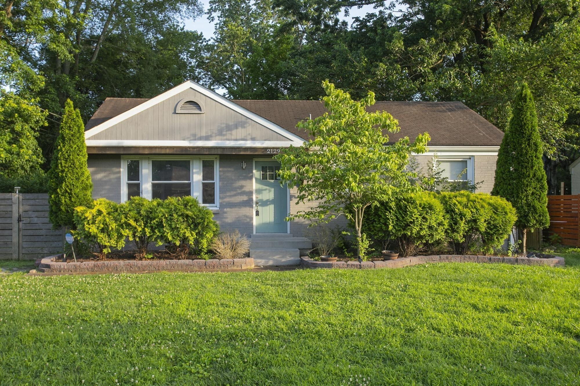 Property Photo: 2129 Crystal Dr TN 37210