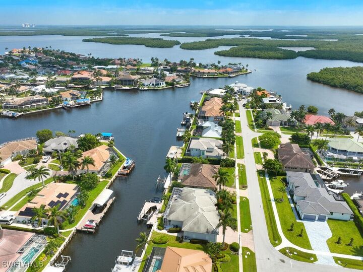 140 Starfish Court  Marco Island FL 34145 photo
