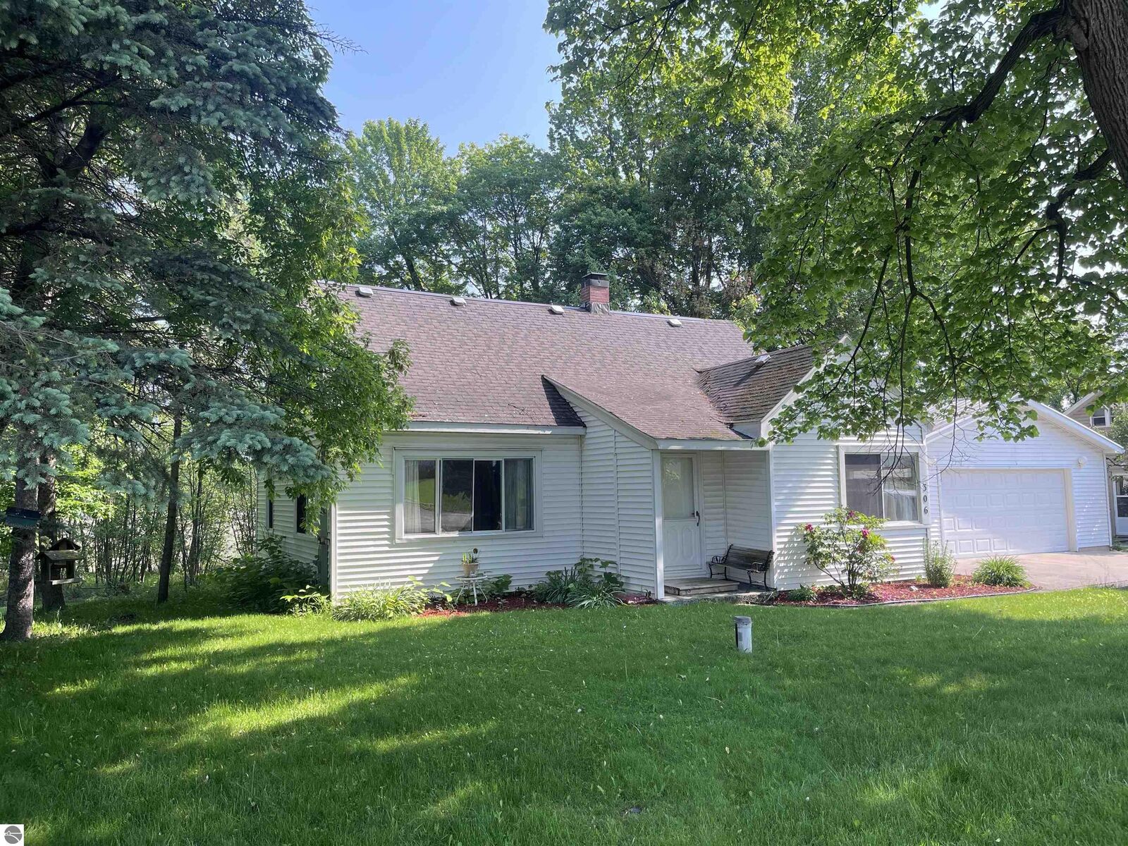Property Photo:  306 W Traverse Bay Road  MI 48742 