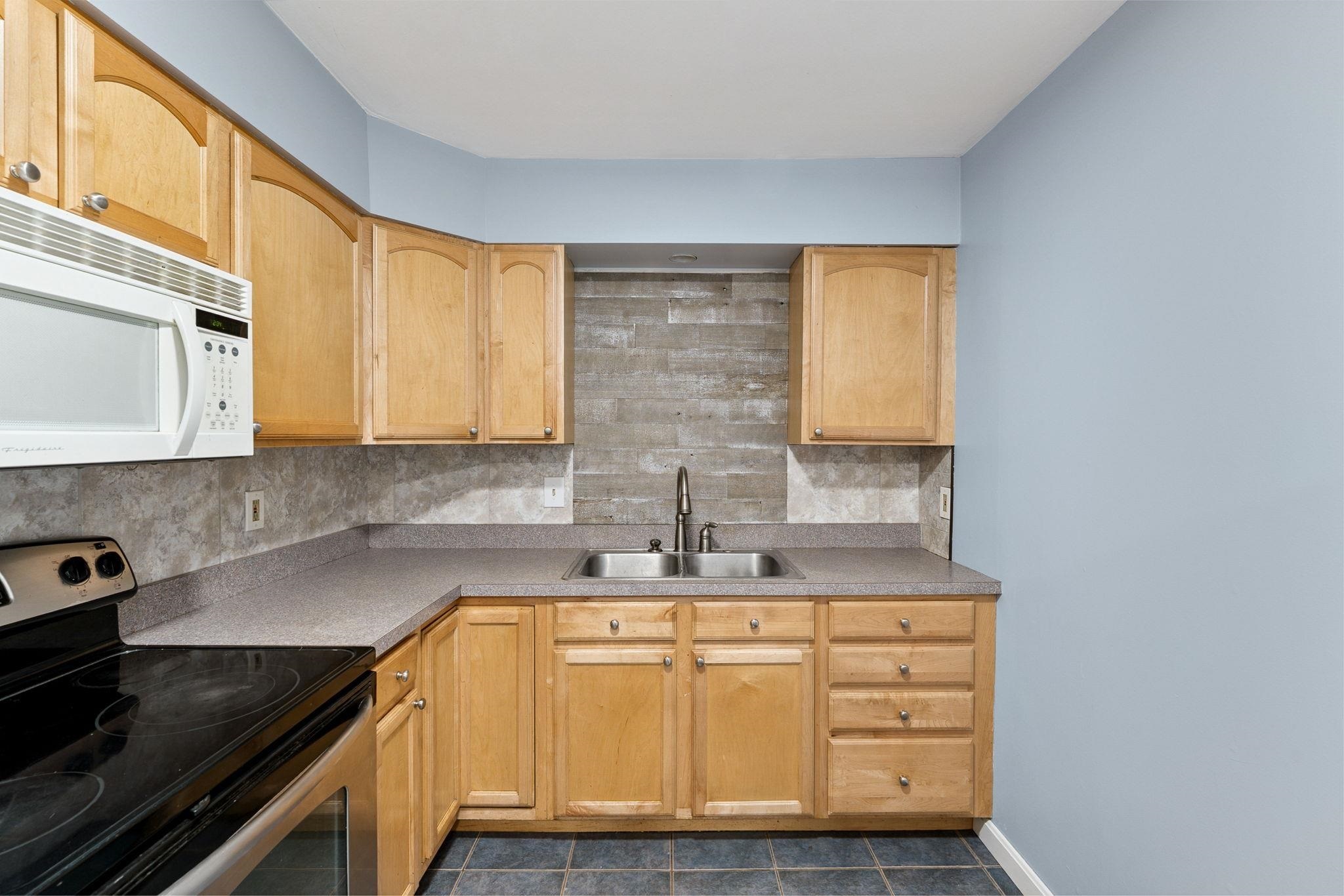 Property Photo: 68 Sunny View Drive VT 05465