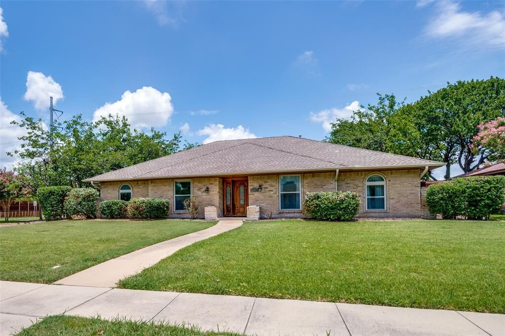 Photo de la propriété: 1001 Hillsdale Drive TX 75081