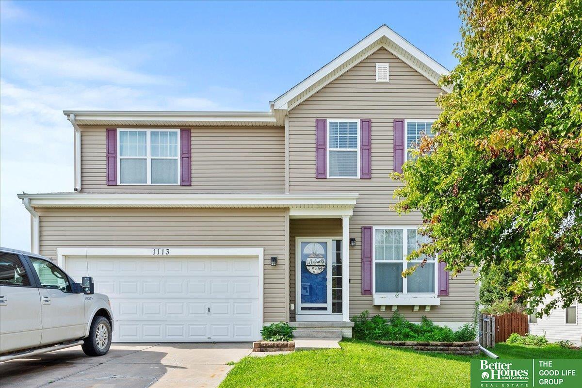 Property Photo: 1113 Hardwood Drive NE 68046
