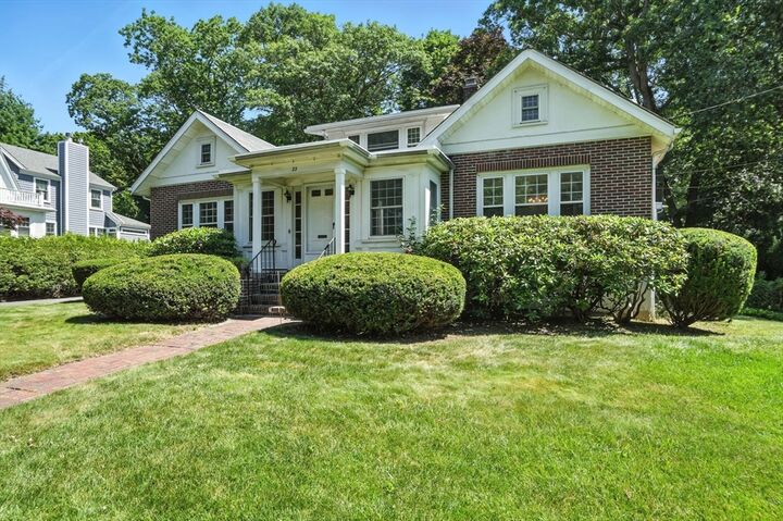Property Photo:  22 Stoneleigh Cir  MA 02472 