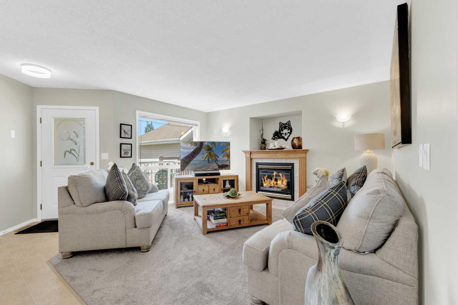 Property Photo: 139 Lampard Crescent AB T4R 2W7