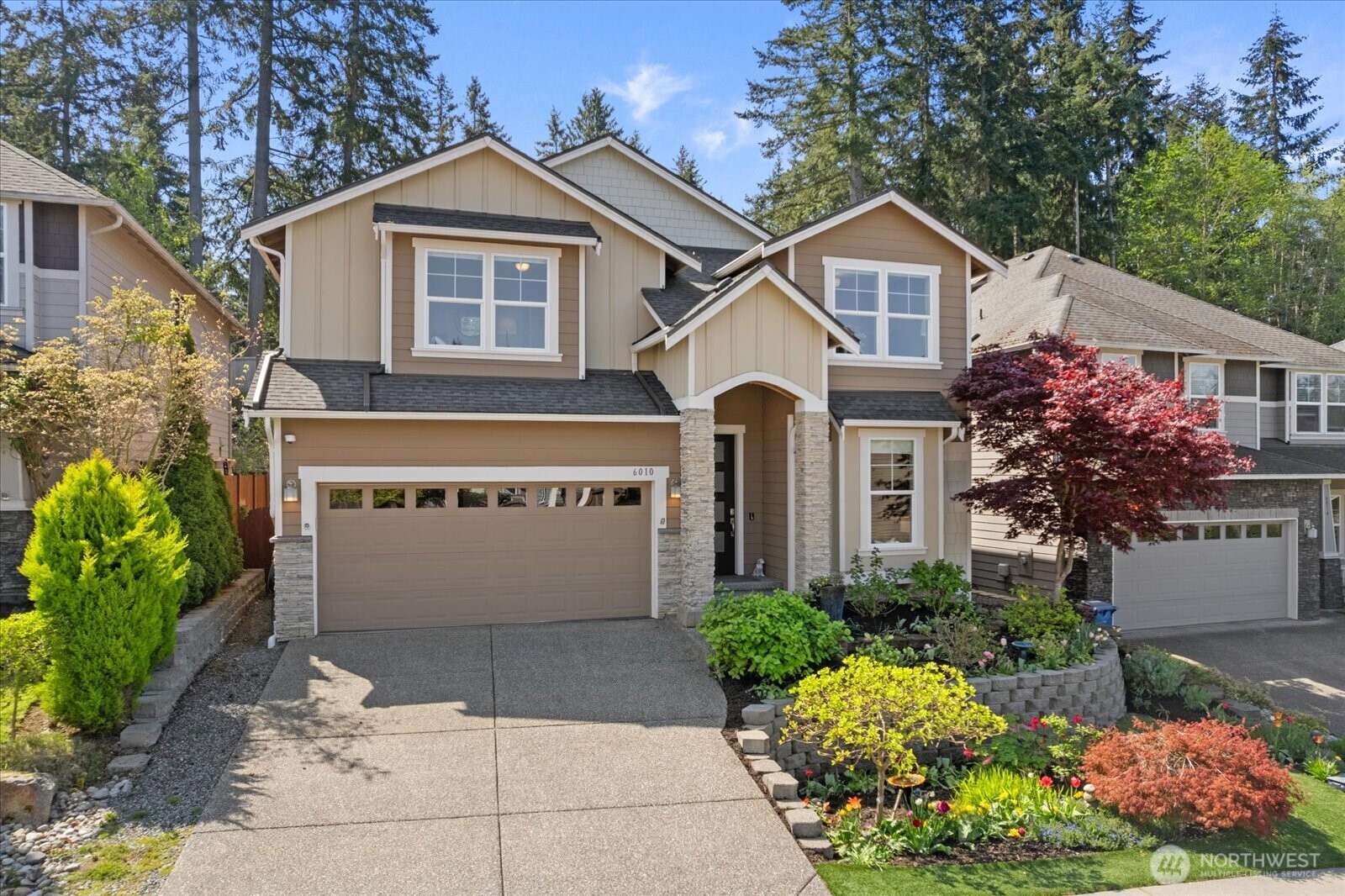 Property Photo: 6010 155th Street SW WA 98026