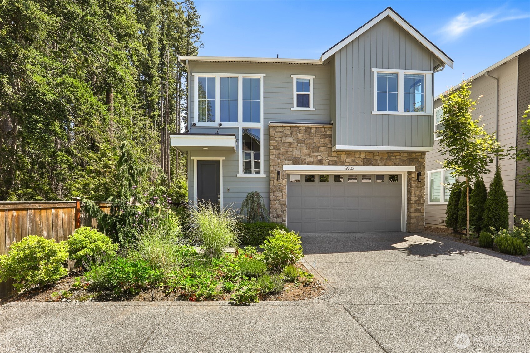 5903  155th Street SW  Edmonds WA 98026 photo