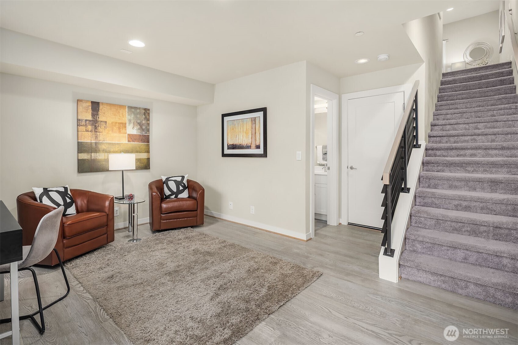 Property Photo: 1910 Riva Lane NW WA 98027