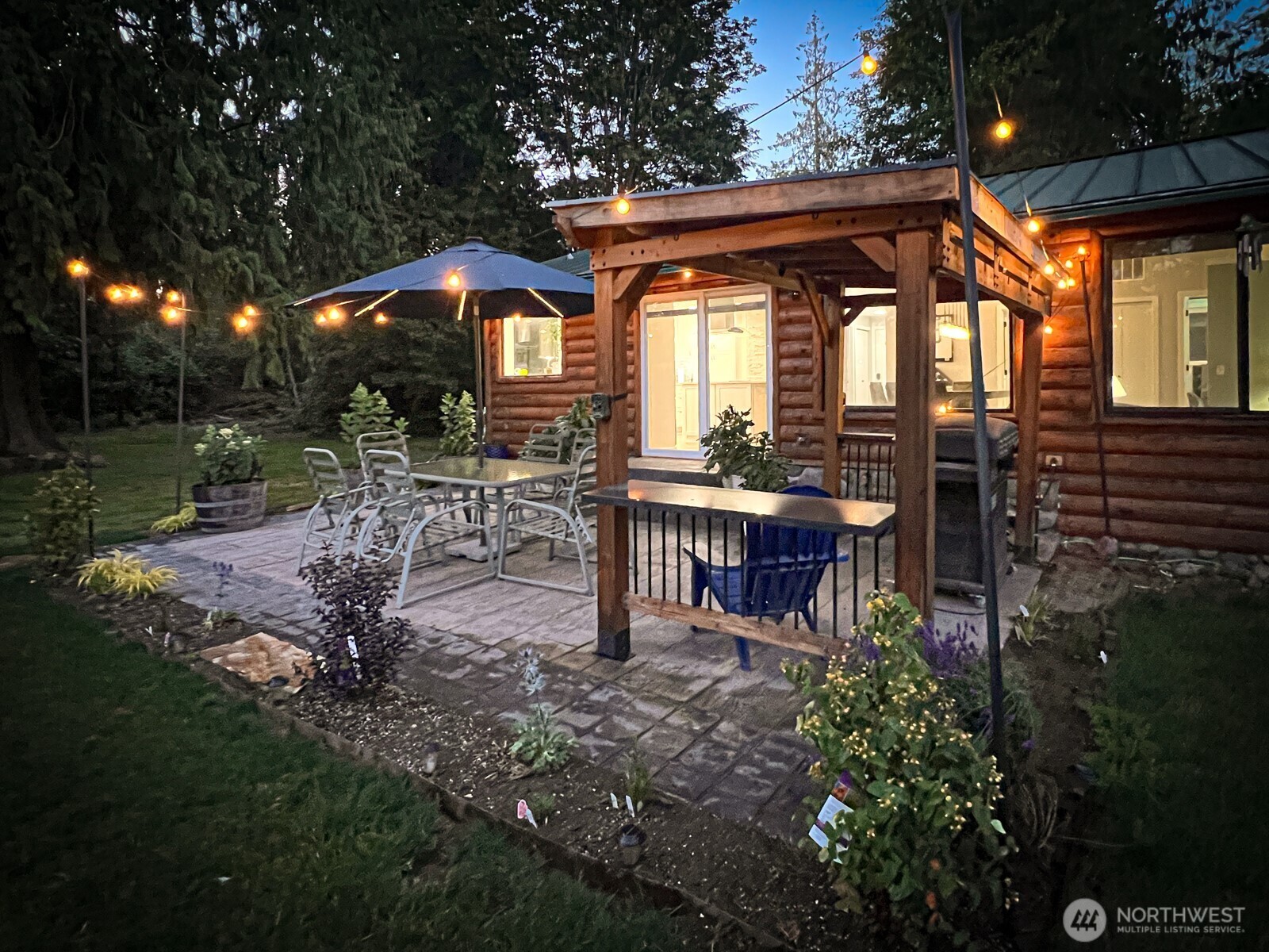 Property Photo:  34430  Enumclaw Black Diamond Road SE  WA 98010 