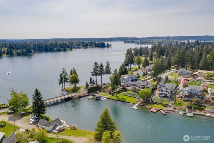 21026  30th Street Ct E  Lake Tapps WA 98391 photo