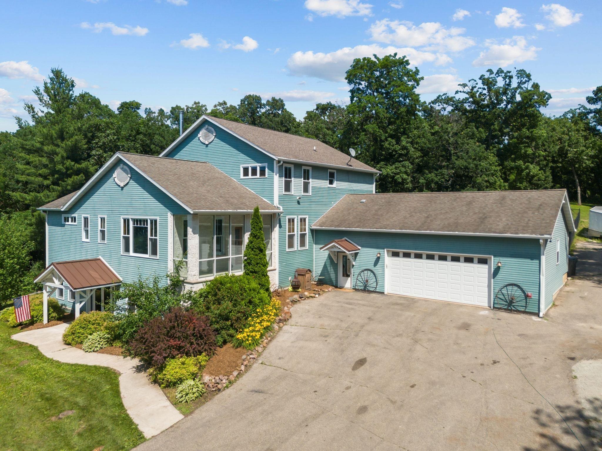 Property Photo: 500 Hillside Drive WI 54923