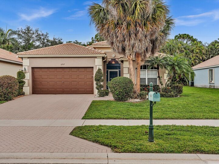 Property Photo:  6707 Southport Drive  FL 33472 