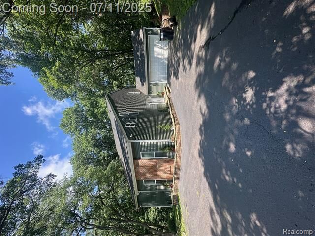 Property Photo: 10294 McGregor Road MI 48169
