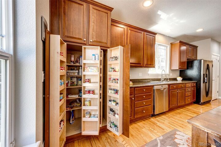 Property Photo:  24036 E Kettle Place  CO 80016 