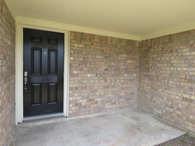 Property Photo: 800 Cactus St TX 77611
