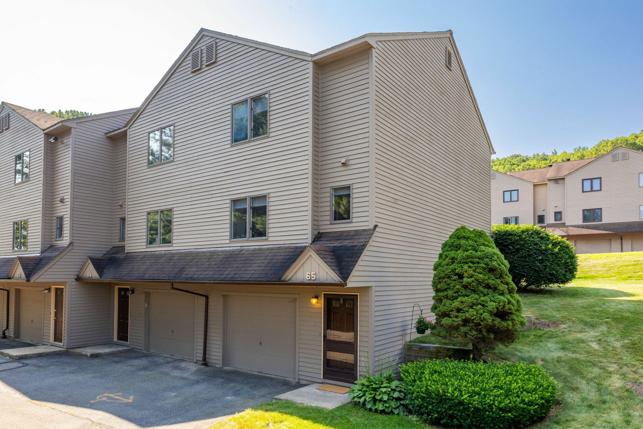Property Photo: 489 Wolcott Street 65 CT 06010