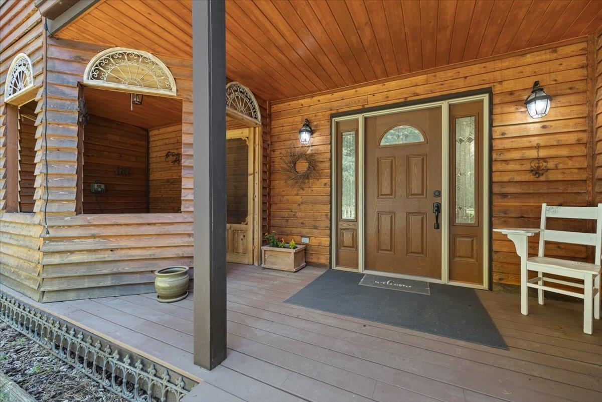 Property Photo:  28310 N Short Rd  WA 99006 