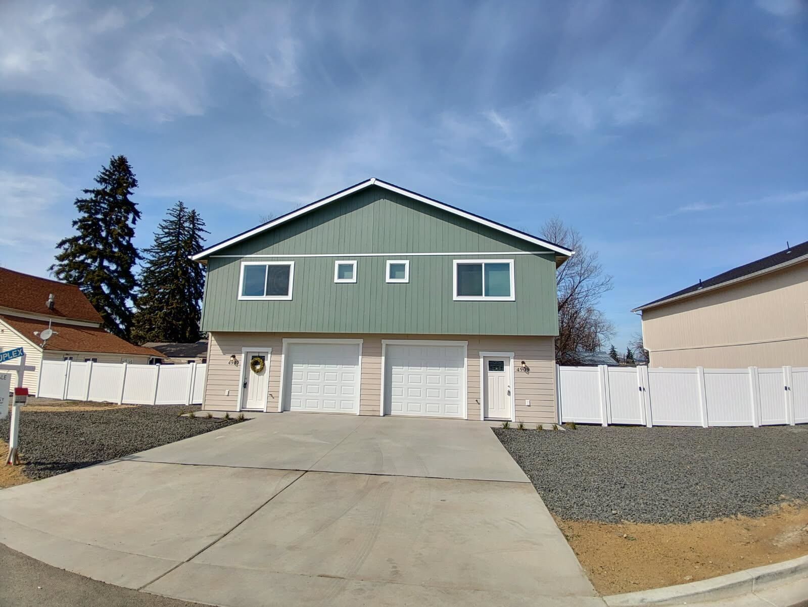 Property Photo:  4907 E 6th Ave 4909 E 6th Ave  WA 99212 