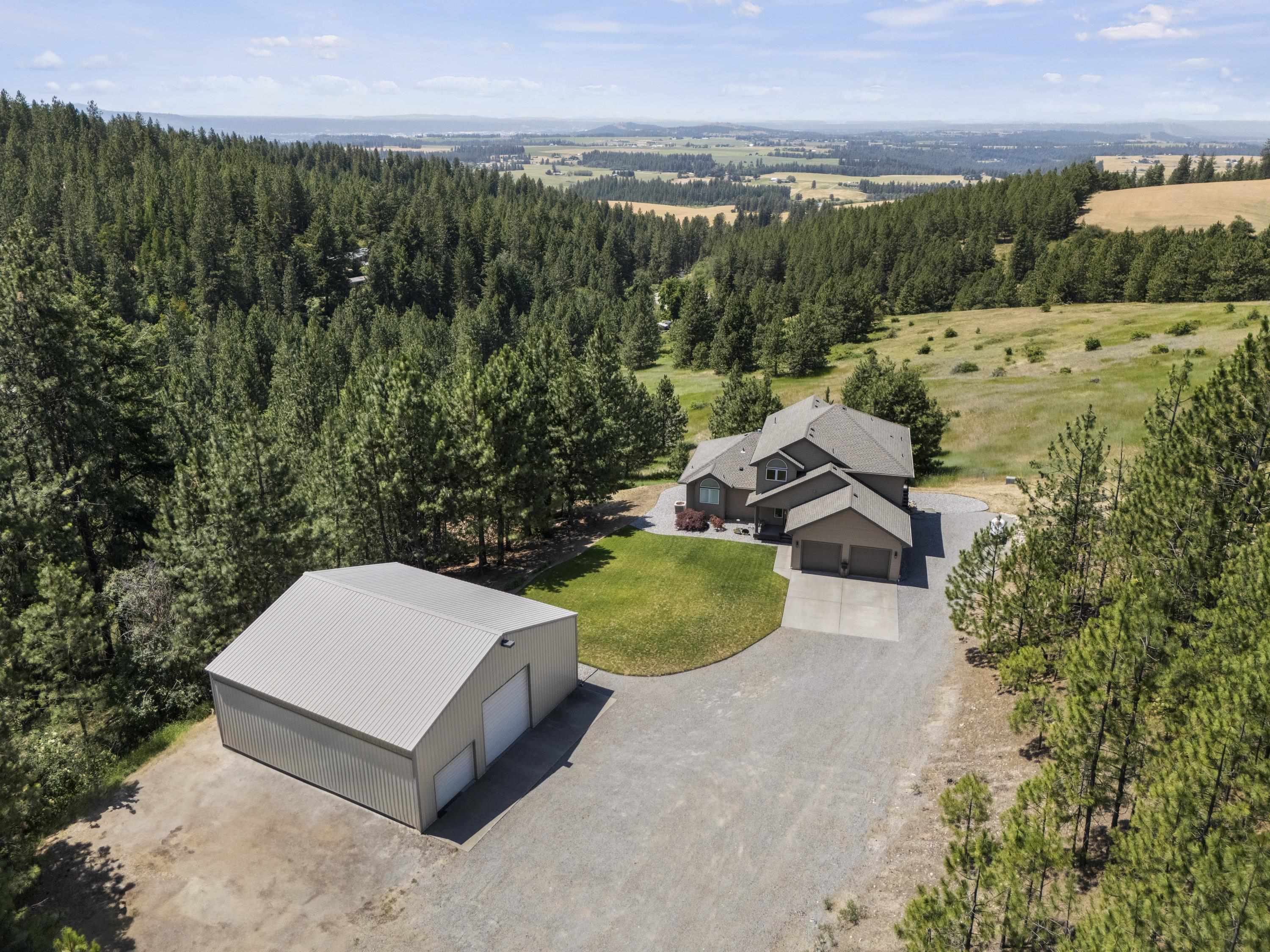 Property Photo: 17607 E Judkins Rd WA 99217