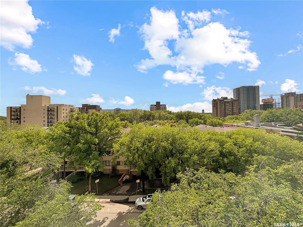 Property Photo: 525 3rd Avenue N 507 SK S7K 2J6